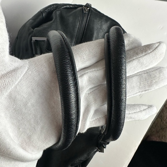 Lamb Shoulder Hand travel Bag - Picture 7 of 17